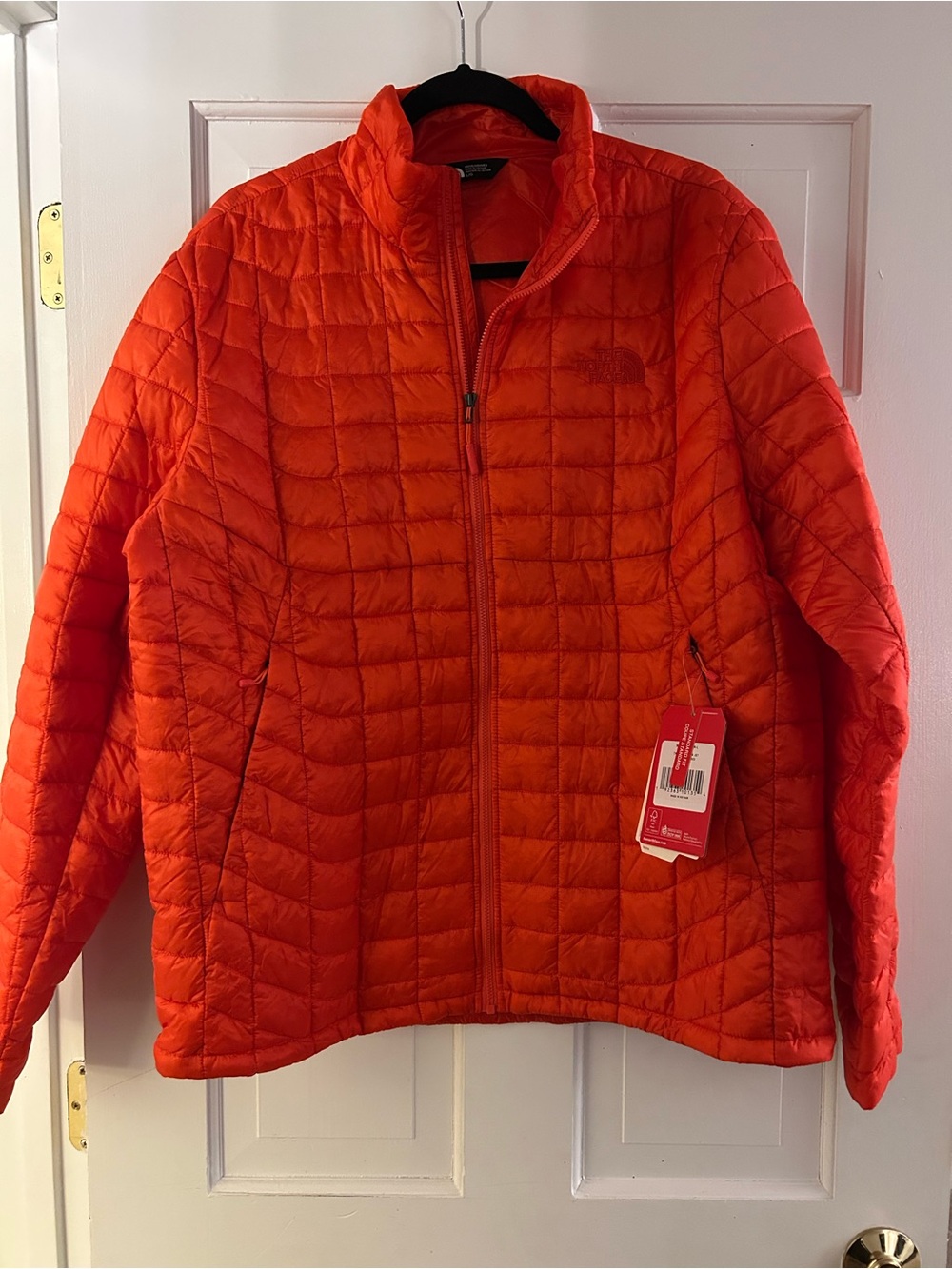 The North Face Women’s Quilted Puffer Jacket - Bright Orange
